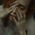 Anxiety in women, causes, natural solutions