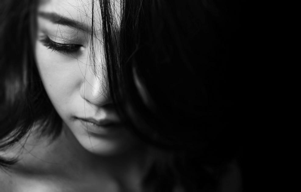 woman adrenal fatigue vitamin deficiency